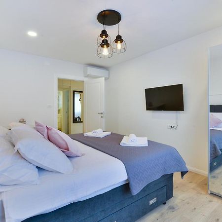 Zara Lumina Apartment エクステリア 写真