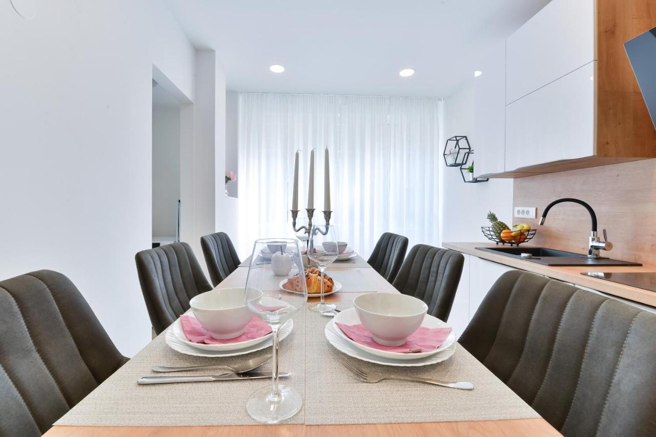 Zara Lumina Apartment エクステリア 写真
